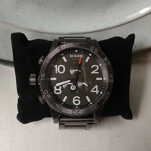 Nixon 51-30 chrono - Picture 1 of 2